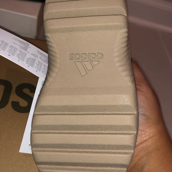 YEEZY Boots (Toddler) - Picture 2 of 3